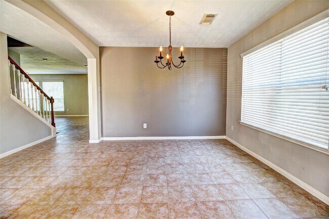 Building Photo - 17018 Midnight Sun Ln