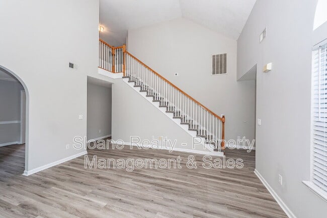 Building Photo - 458 Planters Trace Dr