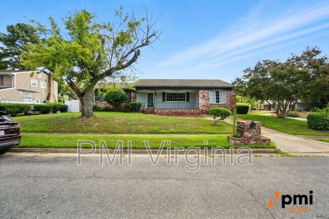 Building Photo - 3100 Kenelm Dr