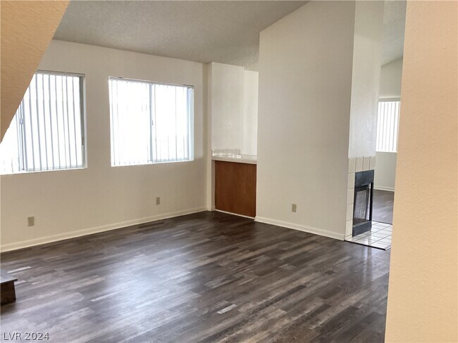 Building Photo - 2805 Albemarle Way