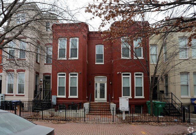 Building Photo - 605 P St NW