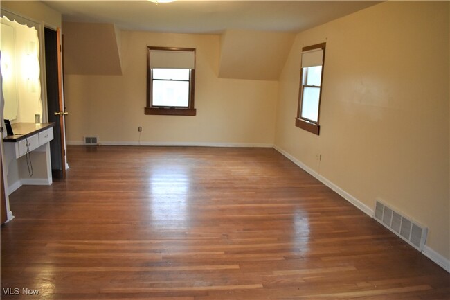 Building Photo - 46 W 130th St