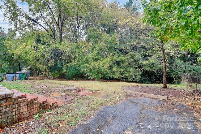 Building Photo - 518 Echodale Dr