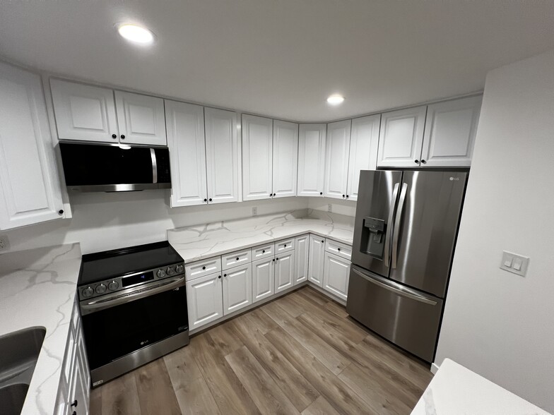 Kitchen - 20 29th Ave