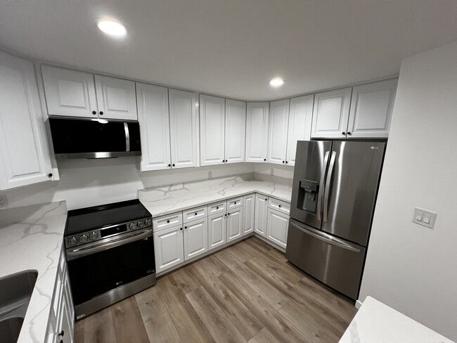 Kitchen - 20 29th Ave