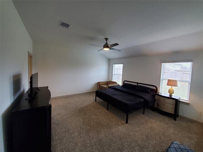 Building Photo - 6910 Dell Vista Drive
