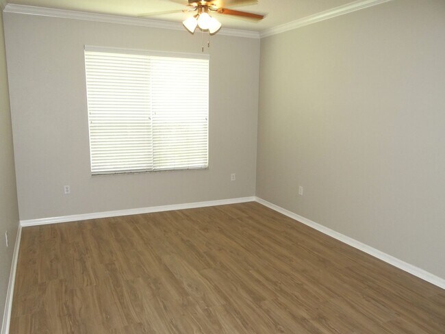 Building Photo - 11112 Wildcat Dr