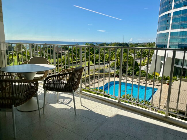 Building Photo - 1350 Ala Moana Blvd