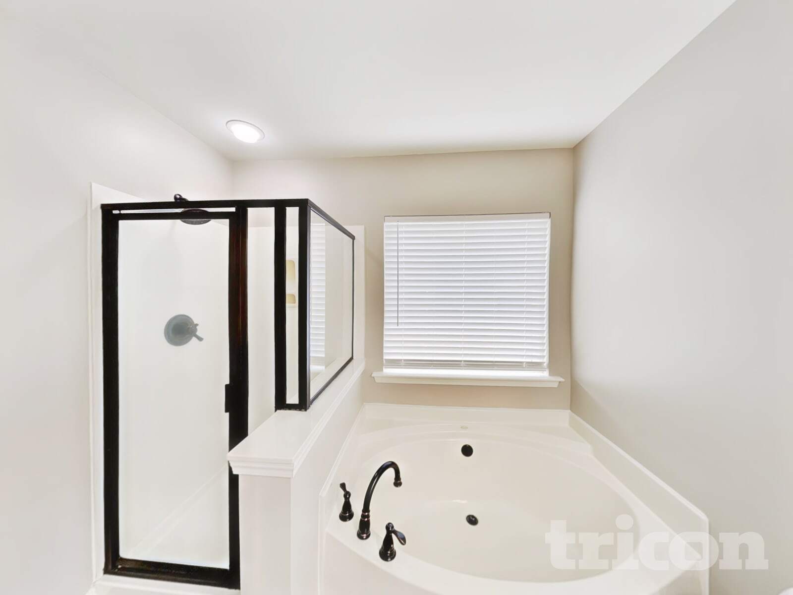 Building Photo - 310 Waterlemon Way