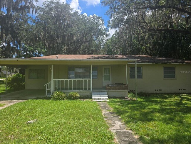 Primary Photo - 407 SE 28th Ave