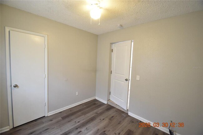 Building Photo - 2014 E Linebaugh Ave.