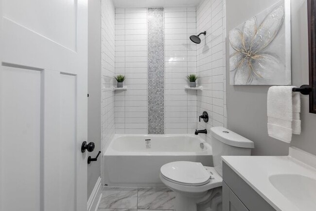 Building Photo - 4059 Shaw Blvd