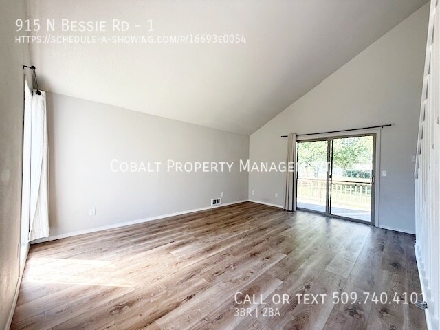 Building Photo - 915 N Bessie Rd