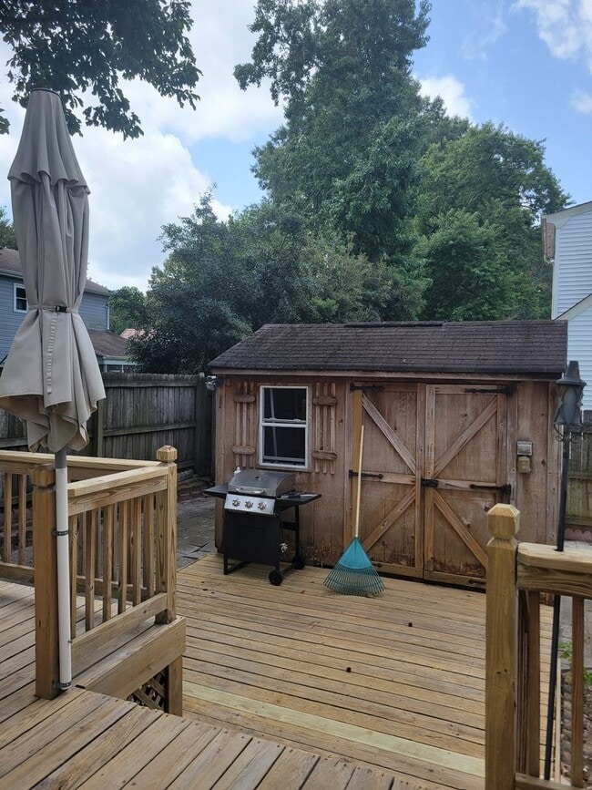 Building Photo - 4 bedroom 2.5 baths in Kempsville