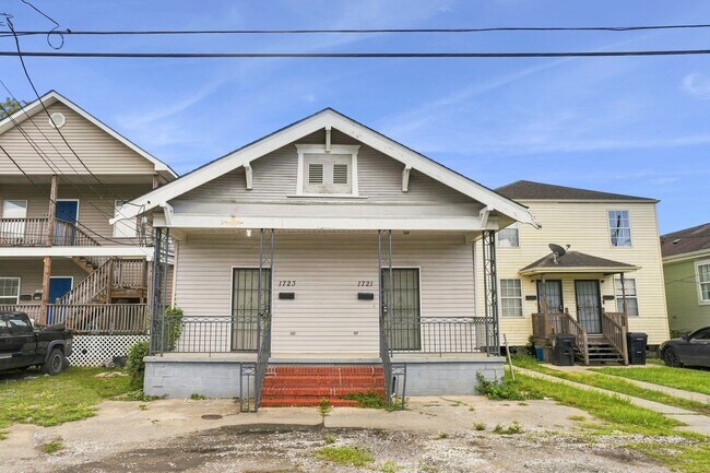 Building Photo - 1721-23 France St