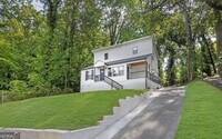 Building Photo - 1080 Westmont Rd SW