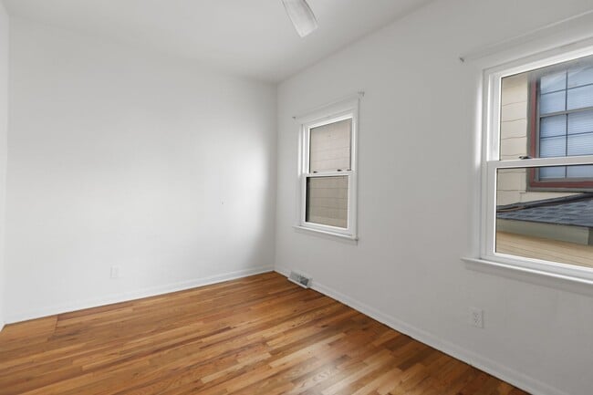 Building Photo - Pendleton Heights 4BR—Updated Historic Charm + Modern Comforts | 2,300 sq ft