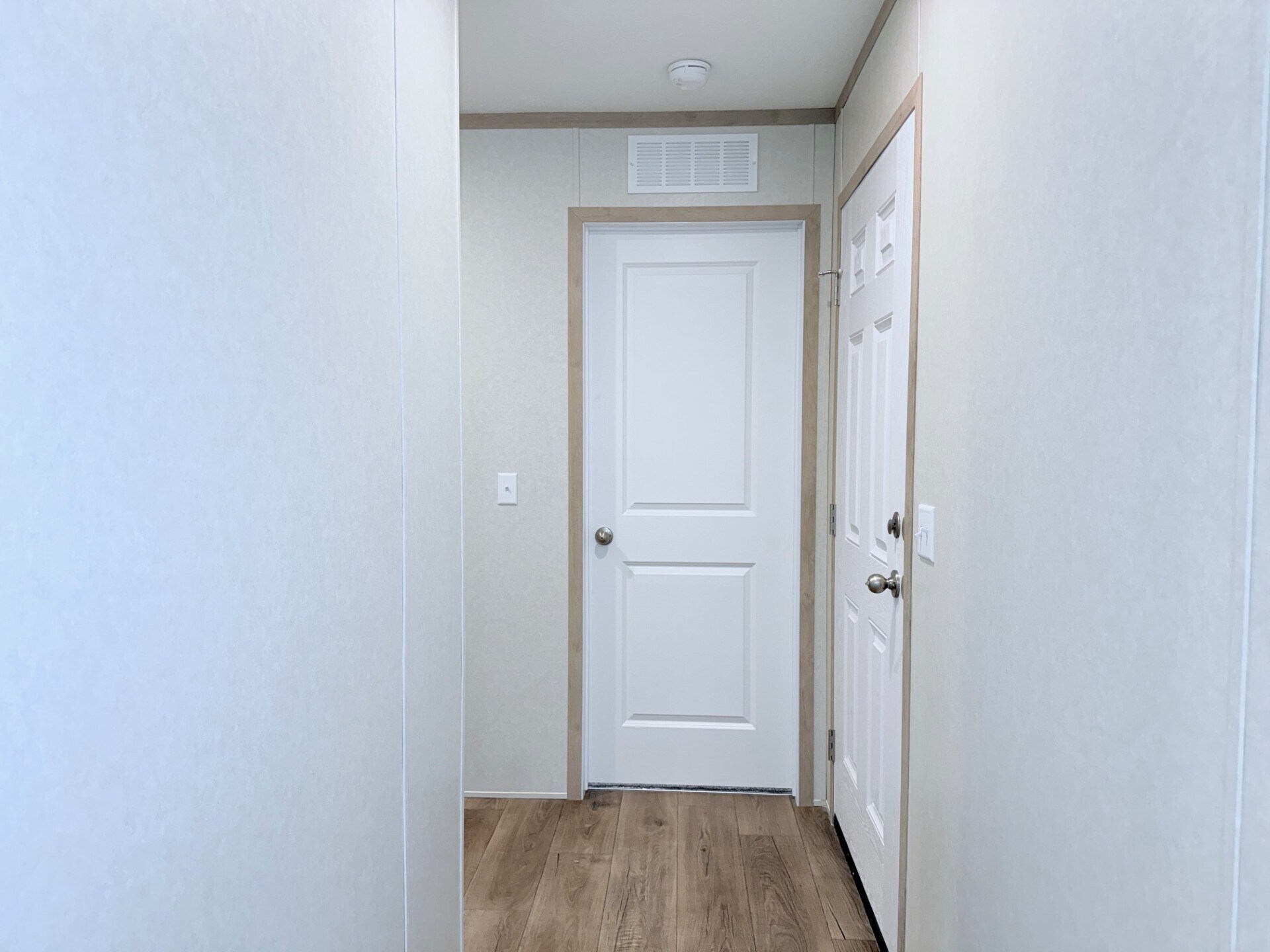 Building Photo - 52758 S Yorktown Ct