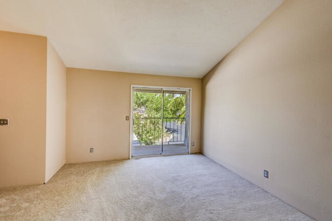Building Photo - 2775 W Anklam Rd