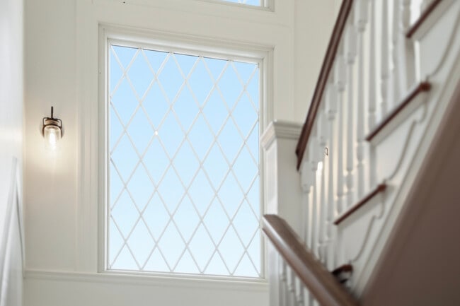 Building Photo - 1 Fox Hill Dr