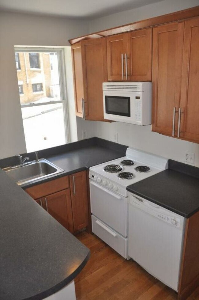 Building Photo - No Brokers Fee. Mission Hill Area. Available September 1. Laundry , Central Heat, Deck, Eat-in Ki...