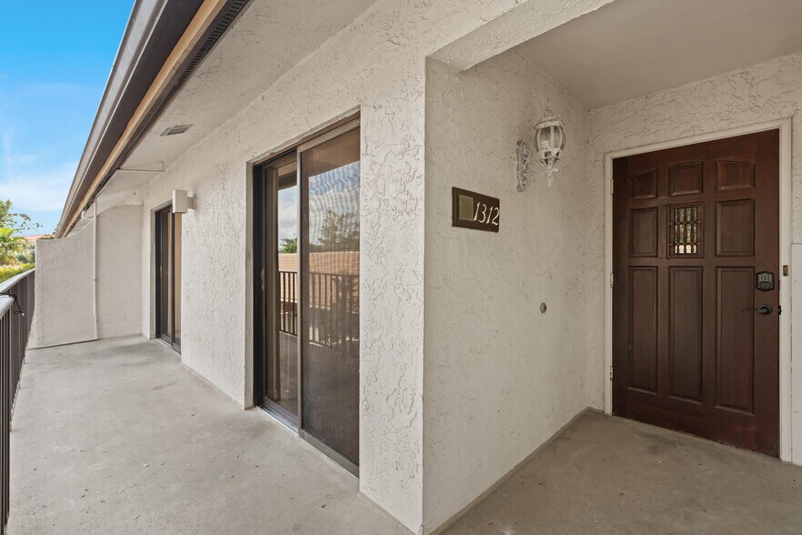 Building Photo - 3350 10th St N