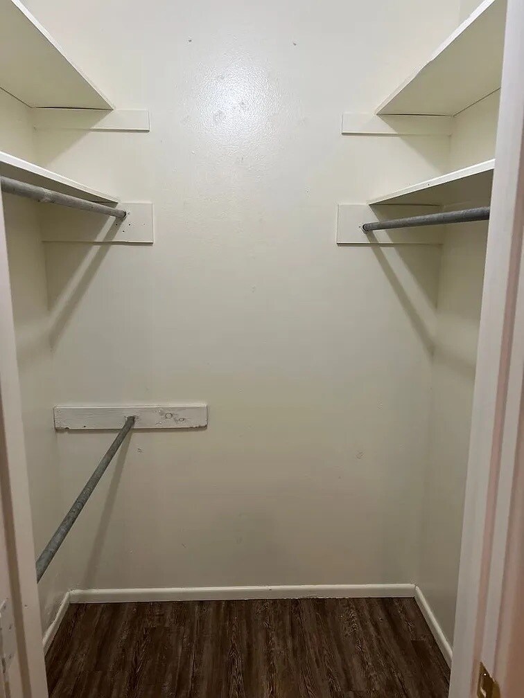 Building Photo - 4817 7th St