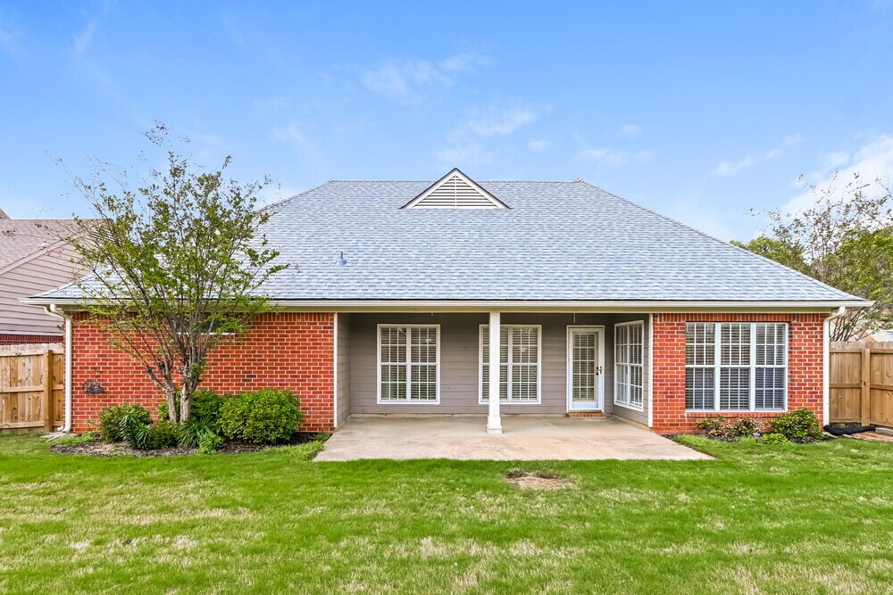 Building Photo - 841 Cedar Trace Cir