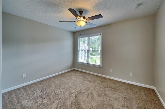 Building Photo - 4845 Ogeechee Dr