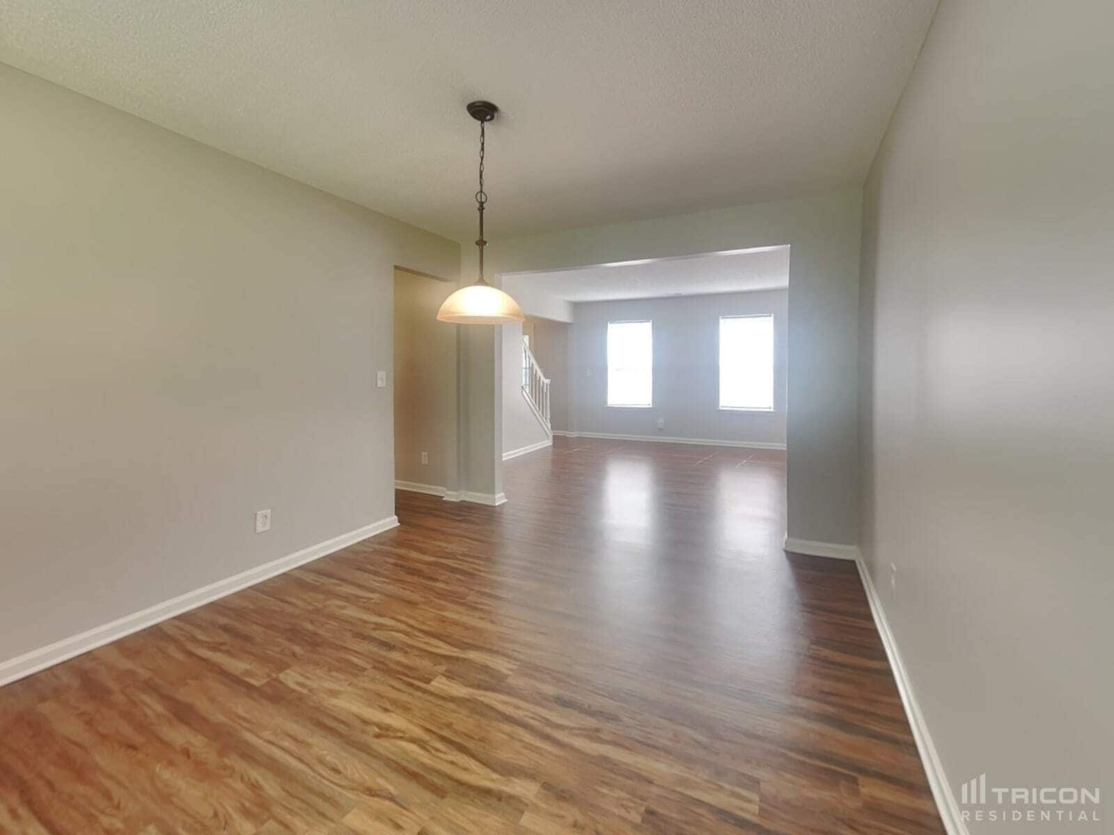 Building Photo - 9605 Kenneth Glenn Dr