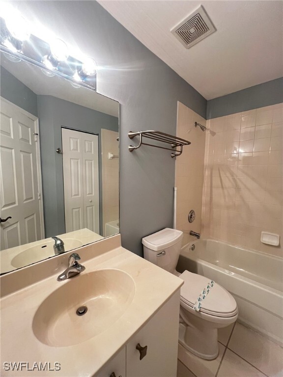 Building Photo - 3624 Pine Oak Cir