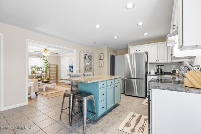 Building Photo - 1239 Westlynne Way