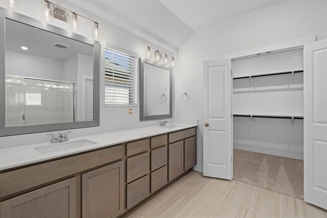 Building Photo - 212 Brandywine Rd