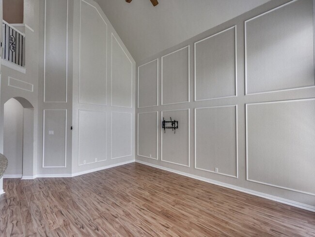 Building Photo - 4612 Old Pond Dr