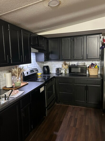 Building Photo - 119 Aycock Rd