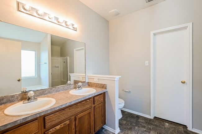 Building Photo - 7727 Painted Desert Dr