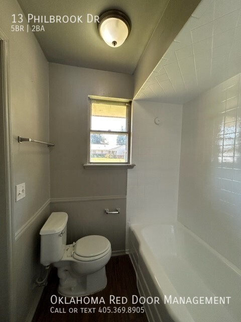 Building Photo - 13 Philbrook Dr
