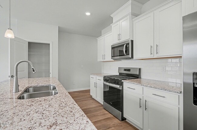 Building Photo - 3020 Everton Ave