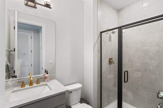 Building Photo - 4022 Large Leaf Ln