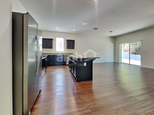 Building Photo - 11509 Victory Bay Ln