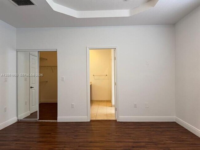 Building Photo - 14958 SW 41st Ln