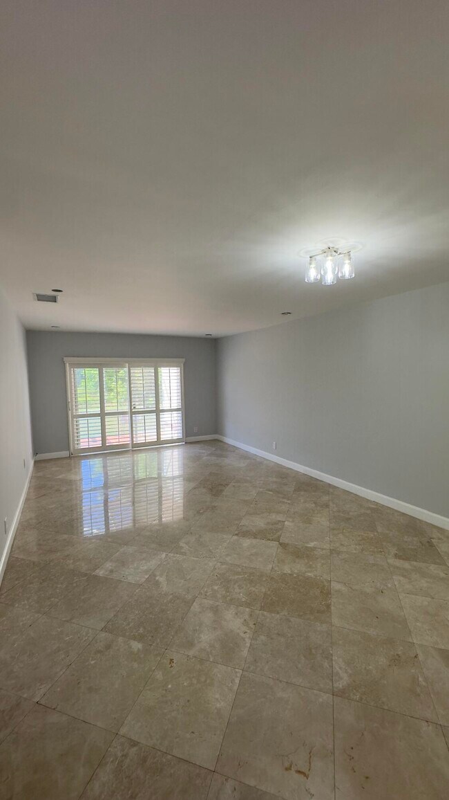 Building Photo - 21032 Covington Dr