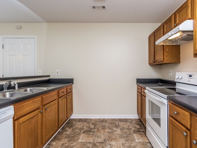 Building Photo - 1005 Gleason Dr