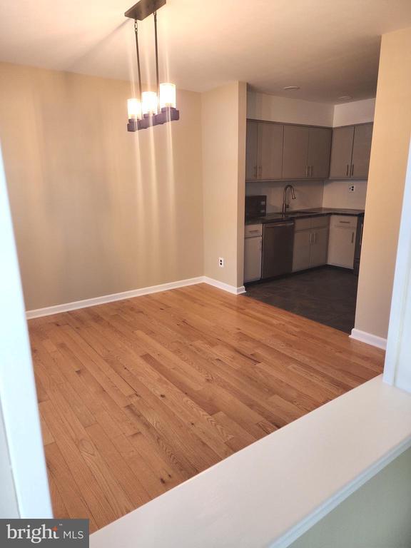 Building Photo - 236 Goshen Rd