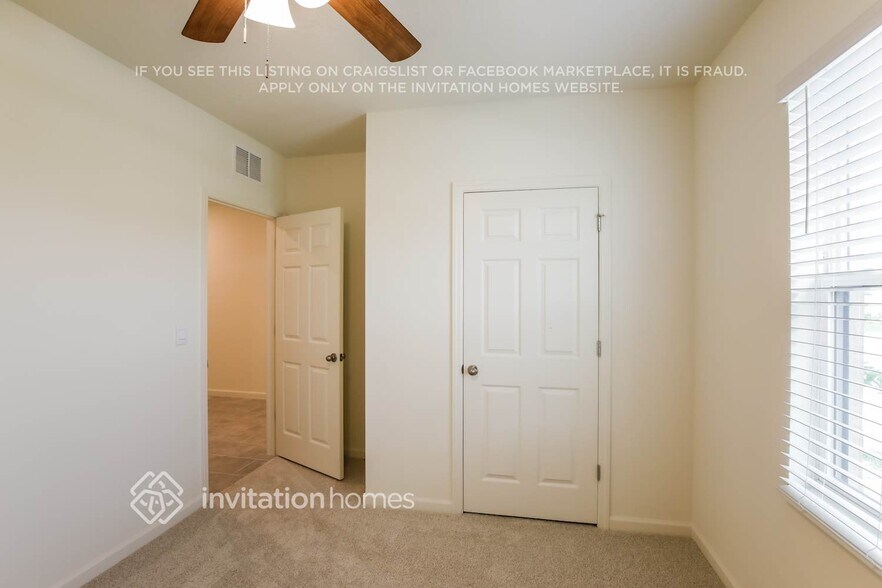Building Photo - 533 Seaspray Dr