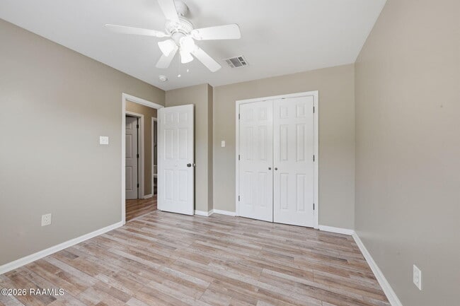 Building Photo - 1422 Southport Blvd