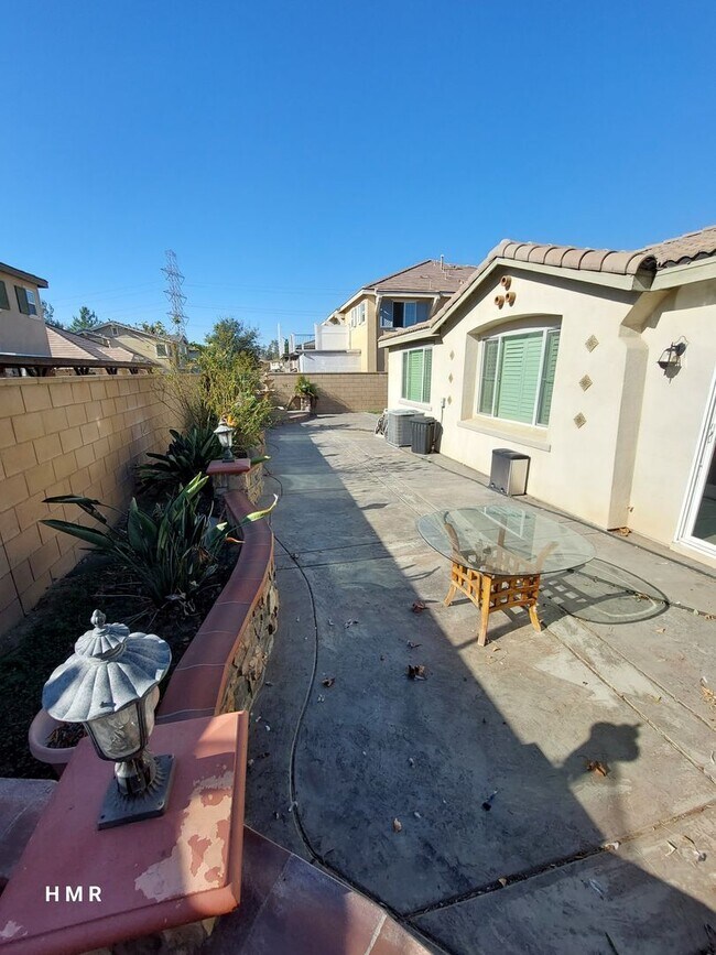 Building Photo - 13143 Chatham Dr