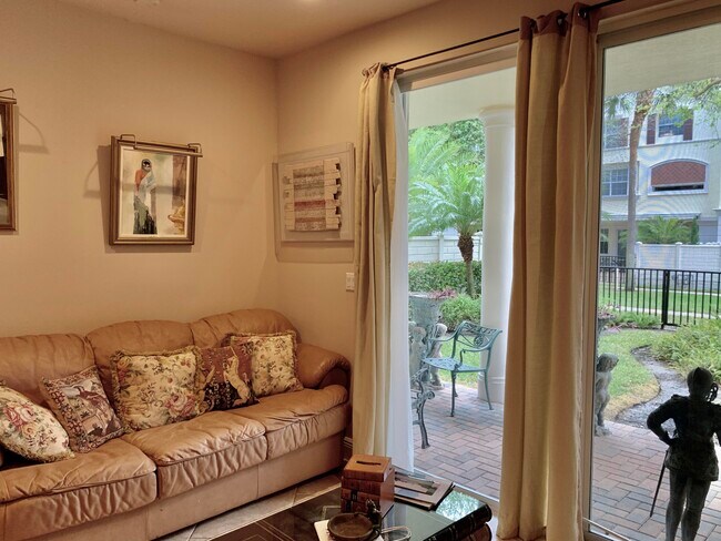 Building Photo - 5620 NE Trieste Terrace
