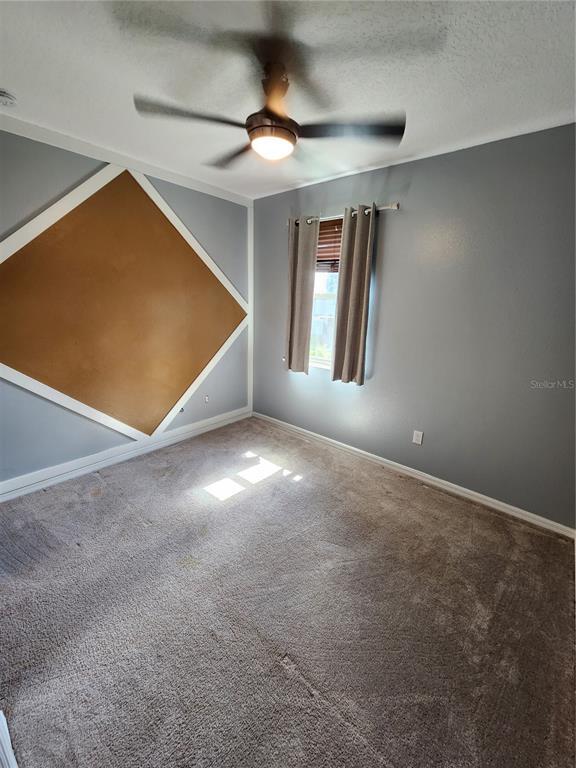 Building Photo - 1118 Water Iris Wy