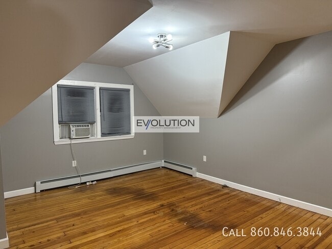 Building Photo - 1 Sterling St